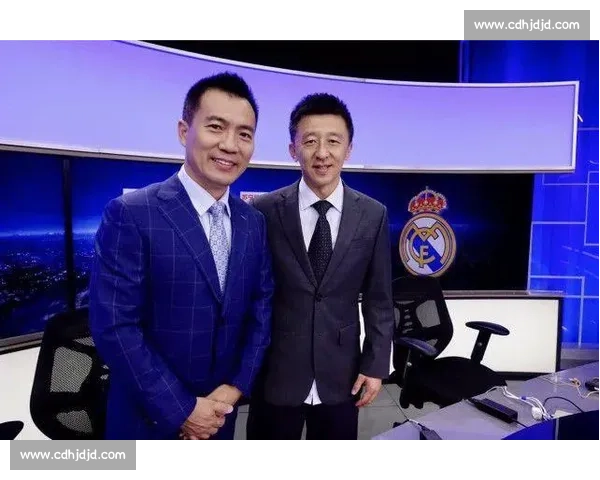 黄健翔激情解说尤文对皇马激战全程，回顾经典瞬间与精彩点评